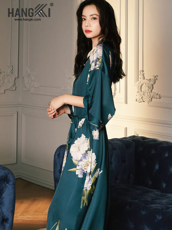 VCHG05 - Áo Khoác Ngủ Nữ