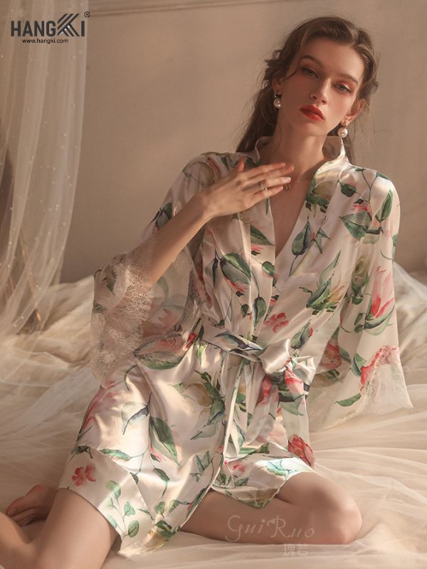 VCHG40 - Áo Choàng Ngủ