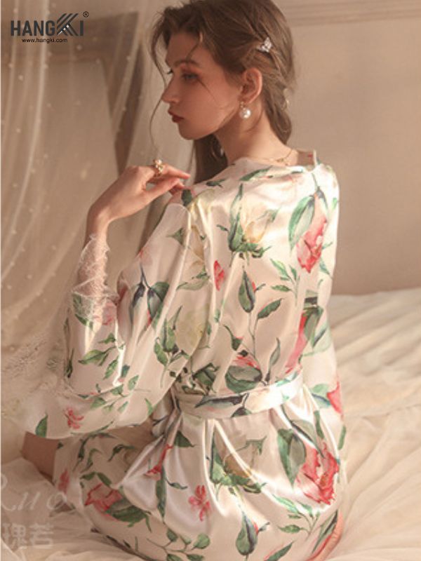 Áo Choàng Ngủ Nữ