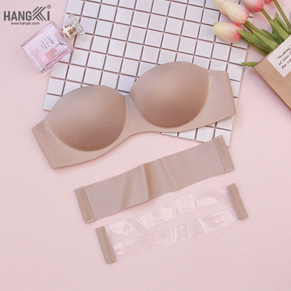 áo ngực dây trong sau lưng