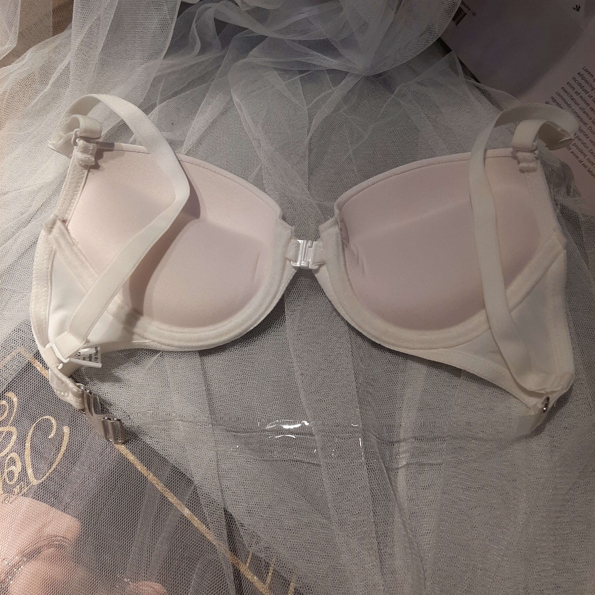 áo ngực dành cho áo hở lưng