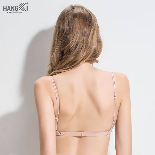 áo ngực mặc áo hở ngực