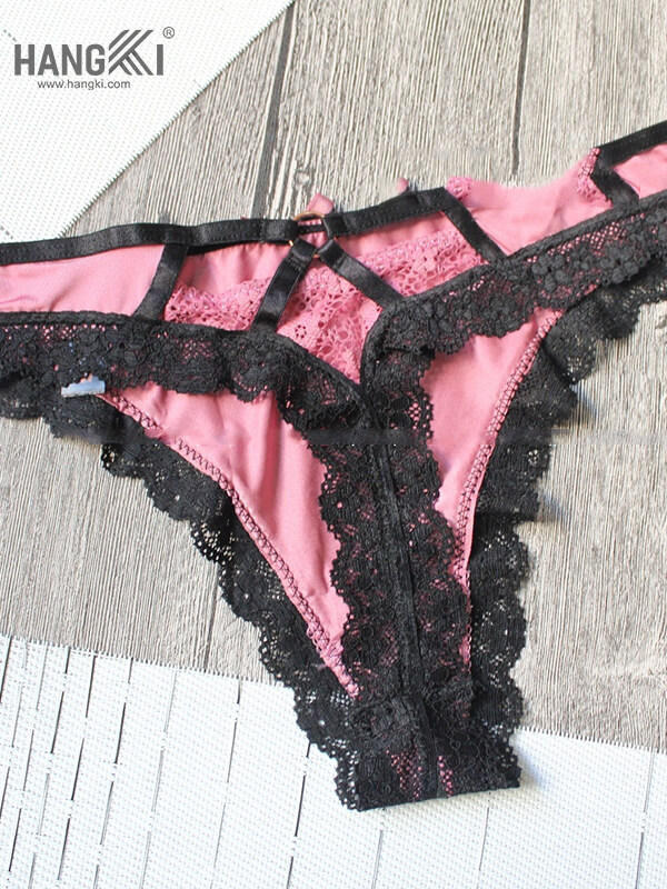 QLK29 – Quần Lọt Khe Ren