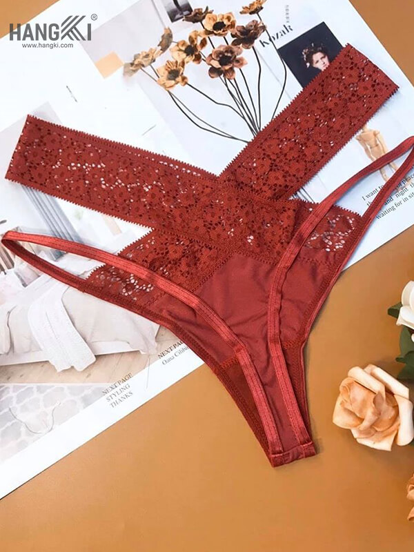 QLK22 – Bikini Lọt Khe