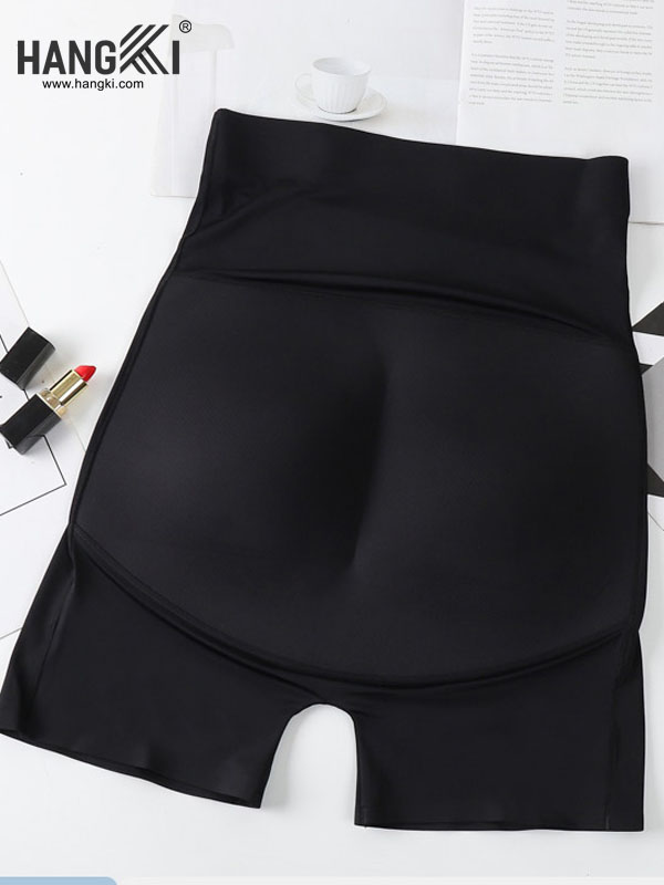 Quần độn mông mặc váy ôm