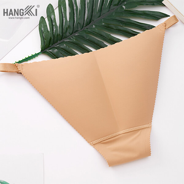 quần lót độn mông nữ