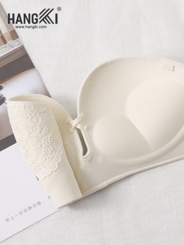 AK07 - Áo Ngực Cúp Ngang Mặc Trễ Vai